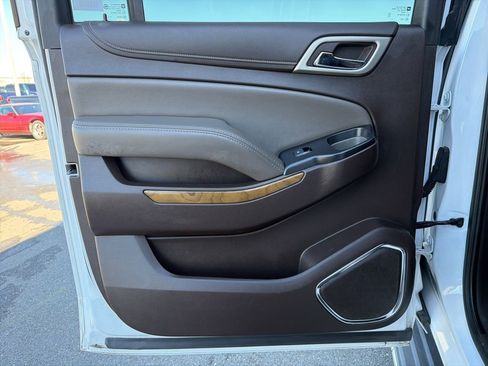 Used 2020 GMC Yukon XL Denali image 23