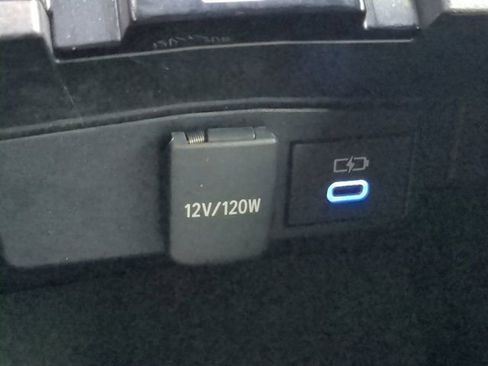 Used 2022 Toyota Corolla SE image 20