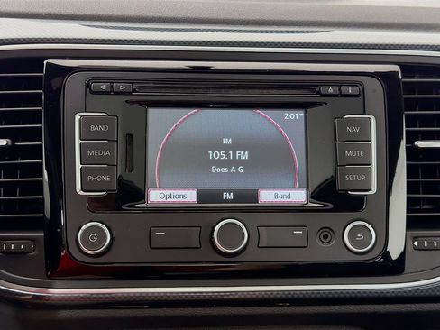 Used 2012 Volkswagen Beetle 2.0T FWD image 14