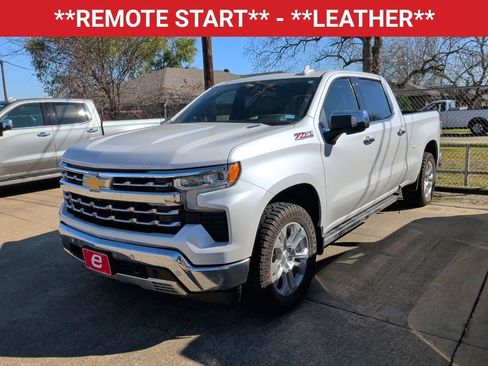Used 2023 Chevrolet Silverado 1500 LTZ w/ LTZ Premium Package image 3