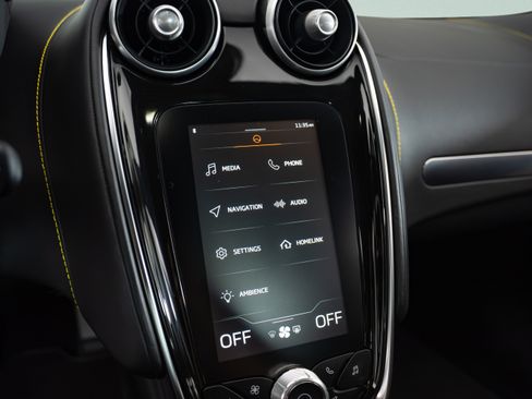Used 2023 McLaren GT RWD image 13