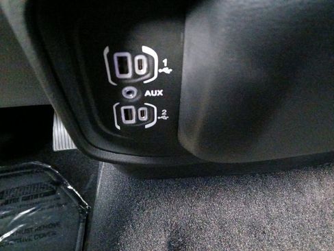 New 2026 RAM 1500 Express image 6