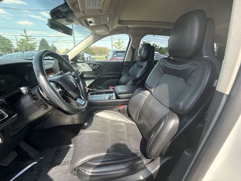 Used 2020 Lincoln Aviator Reserve w/ Equipment Group 201A AWD/4WD image 11