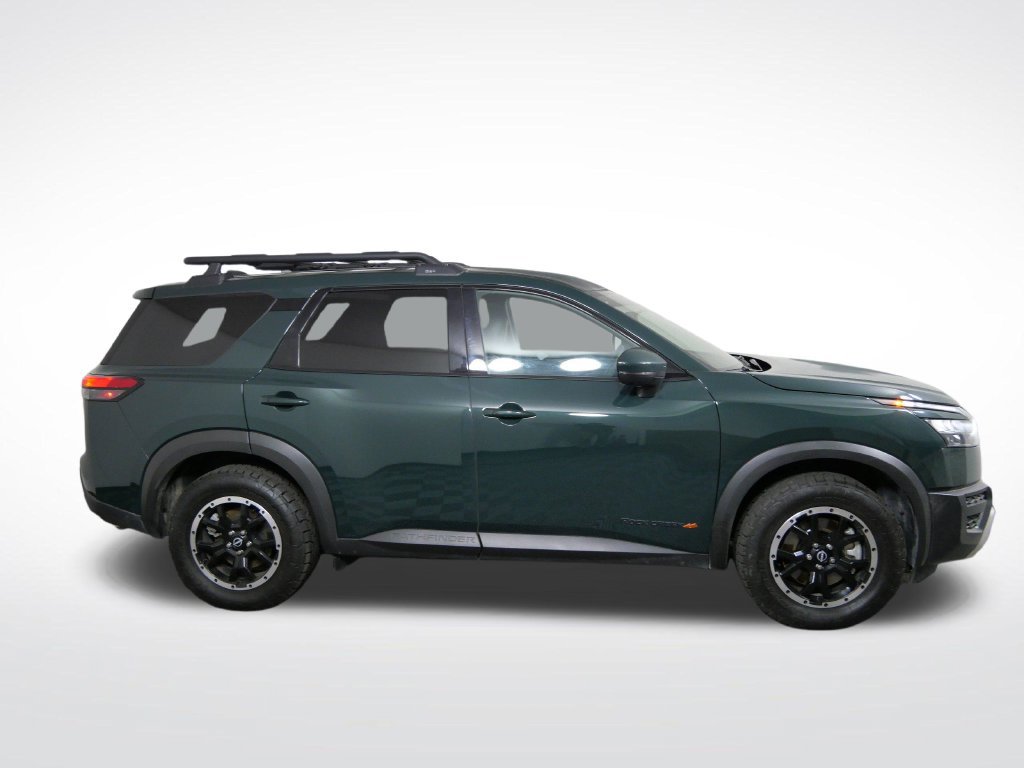 Used 2025 Nissan Pathfinder Rock Creek AWD/4WD image 2