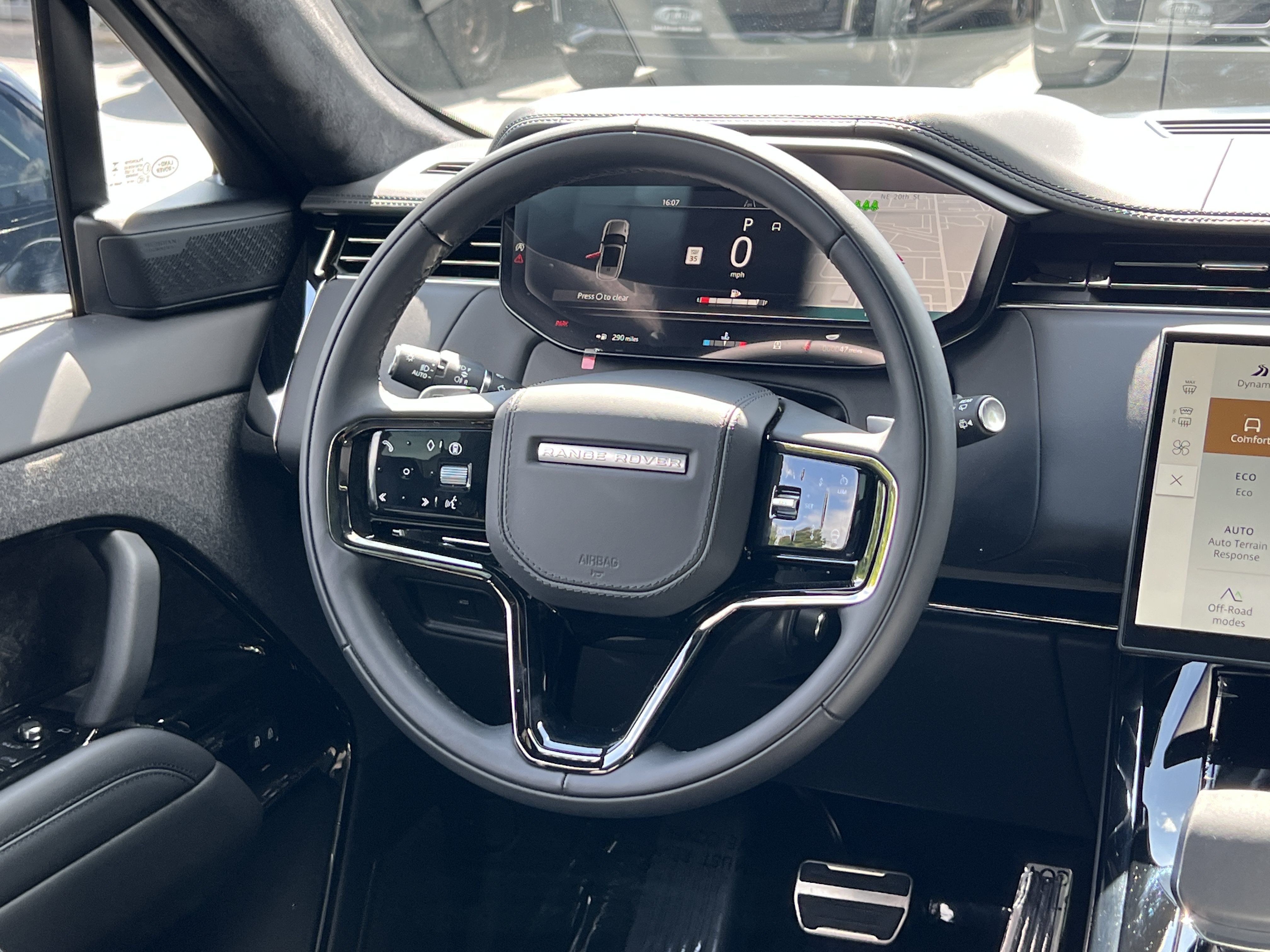 New 2025 Land Rover Range Rover Sport Autobiography AWD/4WD image 20
