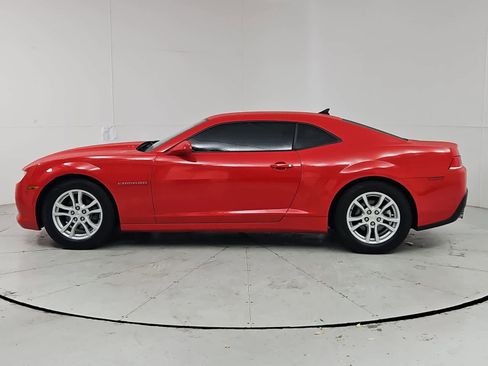 Used 2015 Chevrolet Camaro LS RWD image 3