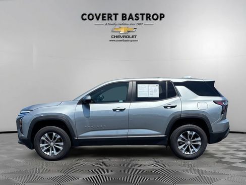 Used 2026 Chevrolet Equinox LT FWD image 4