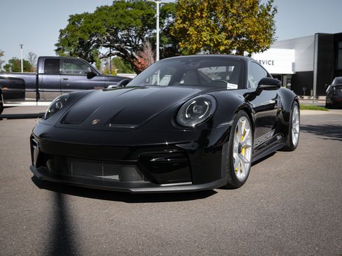 Used 2026 Porsche 911 GT3 RWD image 5