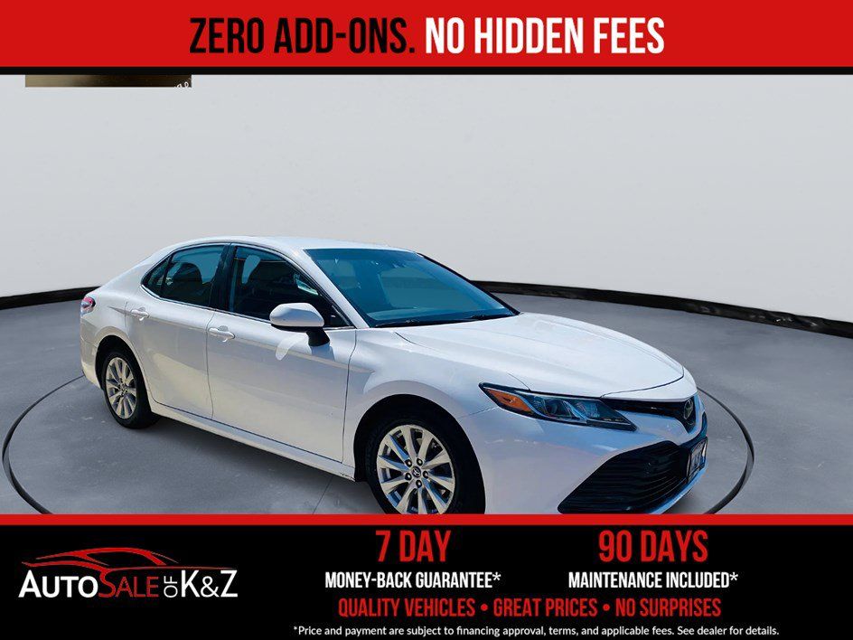 Used 2019 Toyota Camry LE FWD image 6
