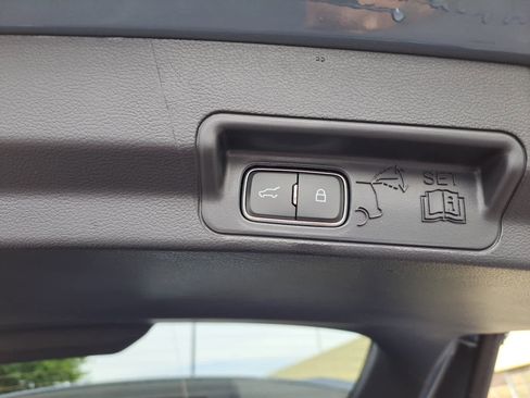 New 2026 Ford Explorer ST-Line w/ ST-Line Street Pack image 32