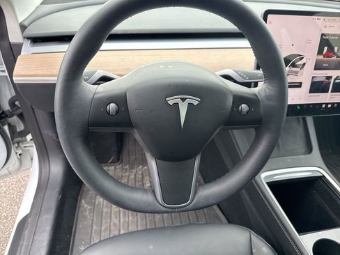 Used 2022 Tesla Model 3 Long Range image 12
