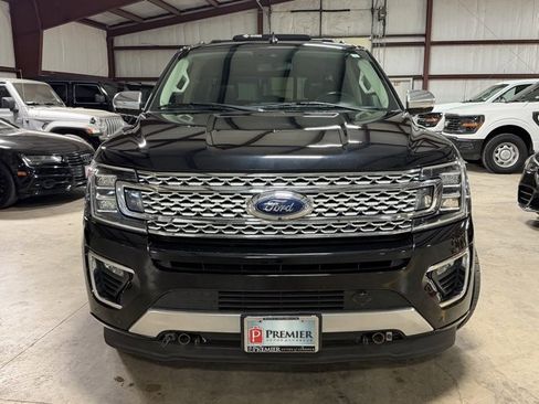 Used 2021 Ford Expedition Max Platinum image 2