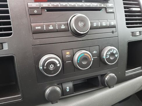 Used 2012 Chevrolet Silverado 3500 W/T image 20