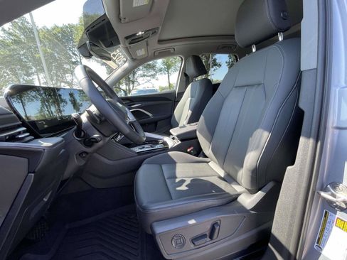 Certified 2025 Audi Q5 Premium AWD/4WD image 18