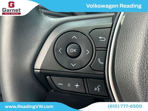Used 2023 Toyota Venza LE AWD/4WD image 30