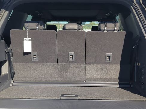 New 2025 Ford Expedition Platinum w/ Stealth Performance Package image 11