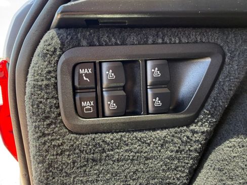 Used 2021 BMW X7 xDrive40i w/ Premium Package AWD/4WD image 33