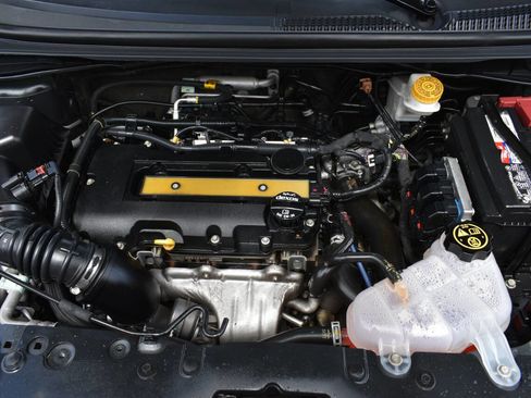 Used 2019 Chevrolet Sonic LT image 42