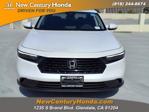 Used 2023 Honda Accord LX image 2