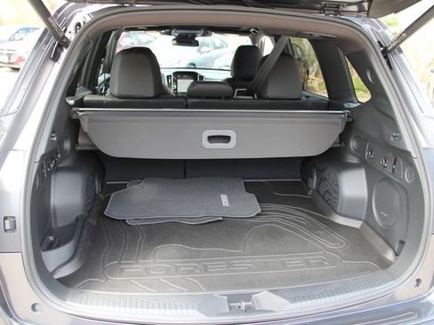 Used 2025 Subaru Forester Limited AWD/4WD image 35