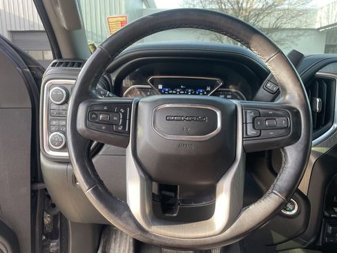 Used 2021 GMC Sierra 3500 Denali w/ Denali Black Diamond Edition image 26