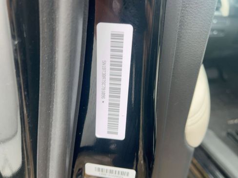 Used 2025 Nissan Rogue SV image 9