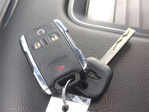 Used 2018 Chevrolet Silverado 1500 LTZ Z71 w/ Redline Edition image 32