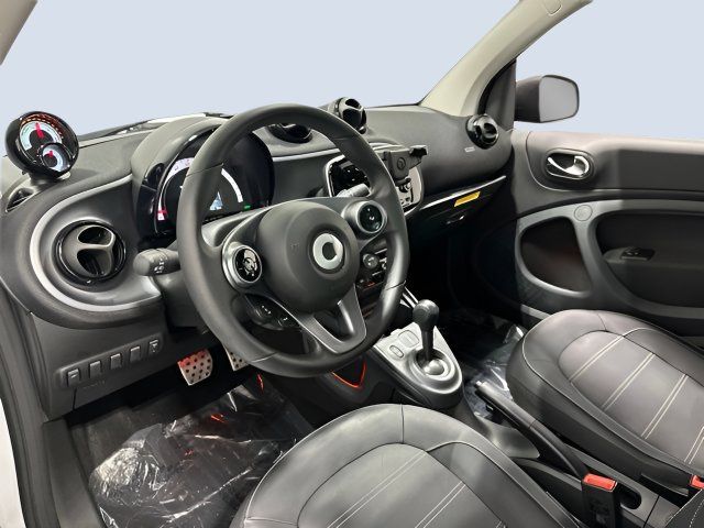 Used 2018 smart fortwo electric drive RWD image 14
