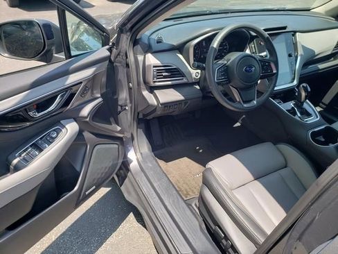 Used 2024 Subaru Outback Limited image 10