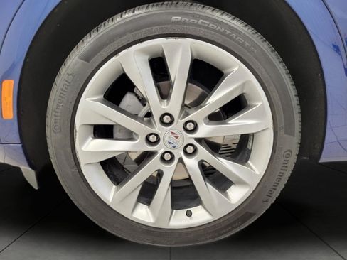 Used 2023 Buick Envision Avenir AWD/4WD image 33