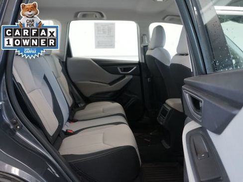 Used 2024 Subaru Forester AWD/4WD image 32