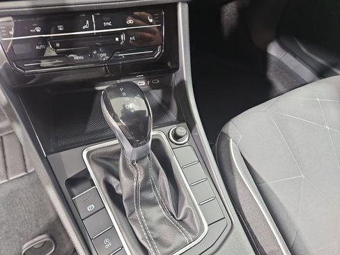 New 2026 Volkswagen Jetta Sport FWD image 22