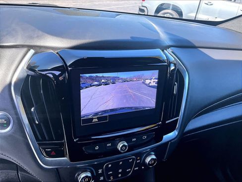 Used 2023 Chevrolet Traverse LT AWD/4WD image 19
