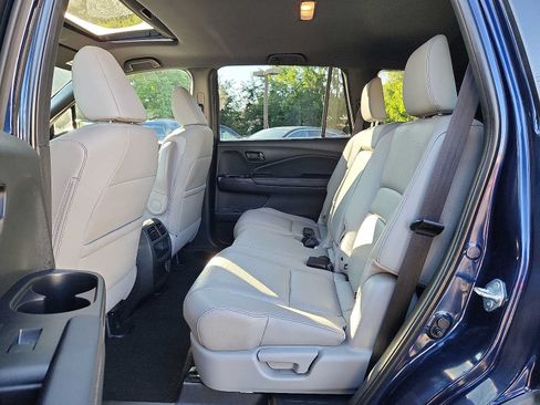 Certified 2023 Honda Passport EX-L image 10