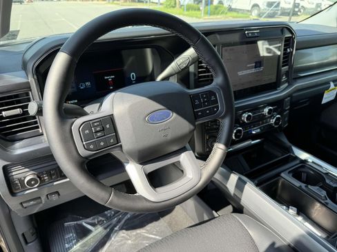 New 2025 Ford F350 Lariat w/ Black Appearance Package image 11