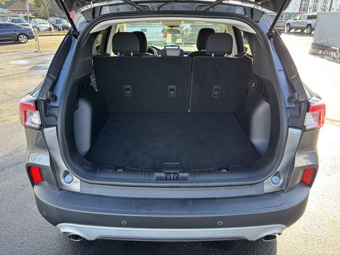 Used 2021 Ford Escape SE image 15