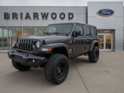 Used 2018 Jeep Wrangler Unlimited Sport