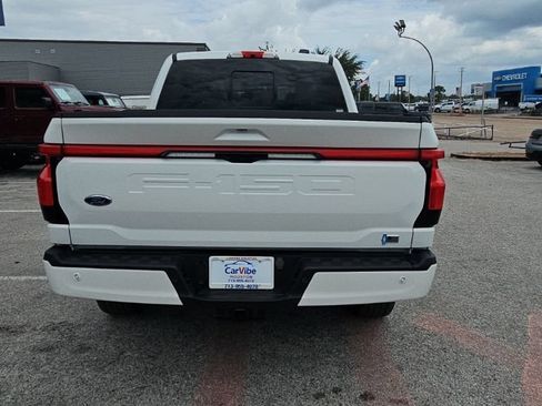 Used 2023 Ford F150 Lightning Platinum AWD/4WD image 6