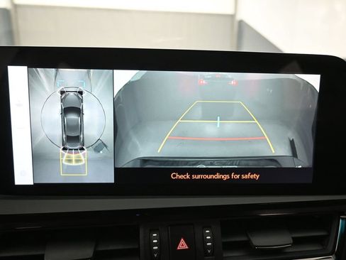 Used 2024 Lexus ES 350 w/ Accessory Package (Z2) FWD image 16