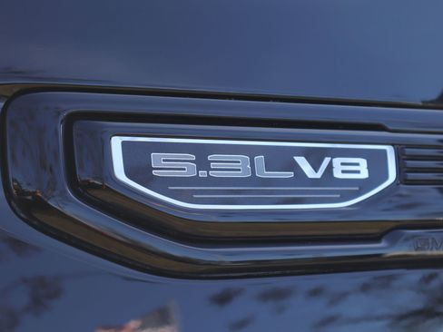 Used 2025 GMC Sierra 1500 Elevation w/ Elevation Premium Package image 33