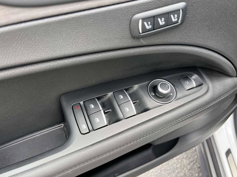 Used 2022 Alfa Romeo Stelvio Ti w/ Active Assist Plus Package image 18