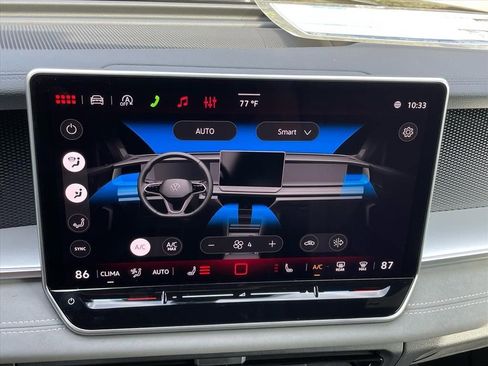 New 2026 Volkswagen Tiguan SE R-Line image 18