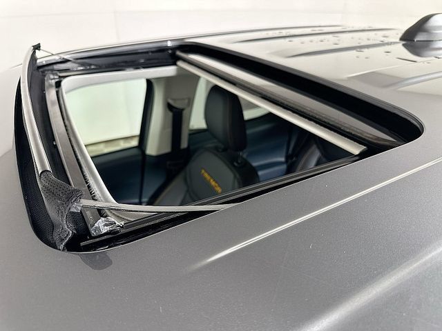New 2026 Ford Maverick Tremor AWD/4WD image 9