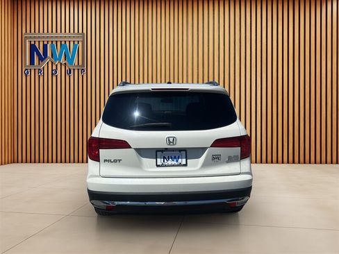 Used 2018 Honda Pilot Elite image 49
