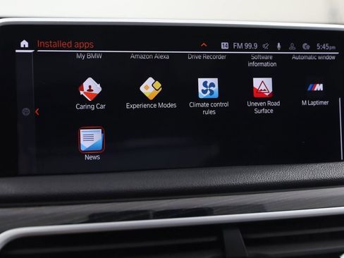 Used 2022 BMW 750i xDrive w/ M Sport Package image 46