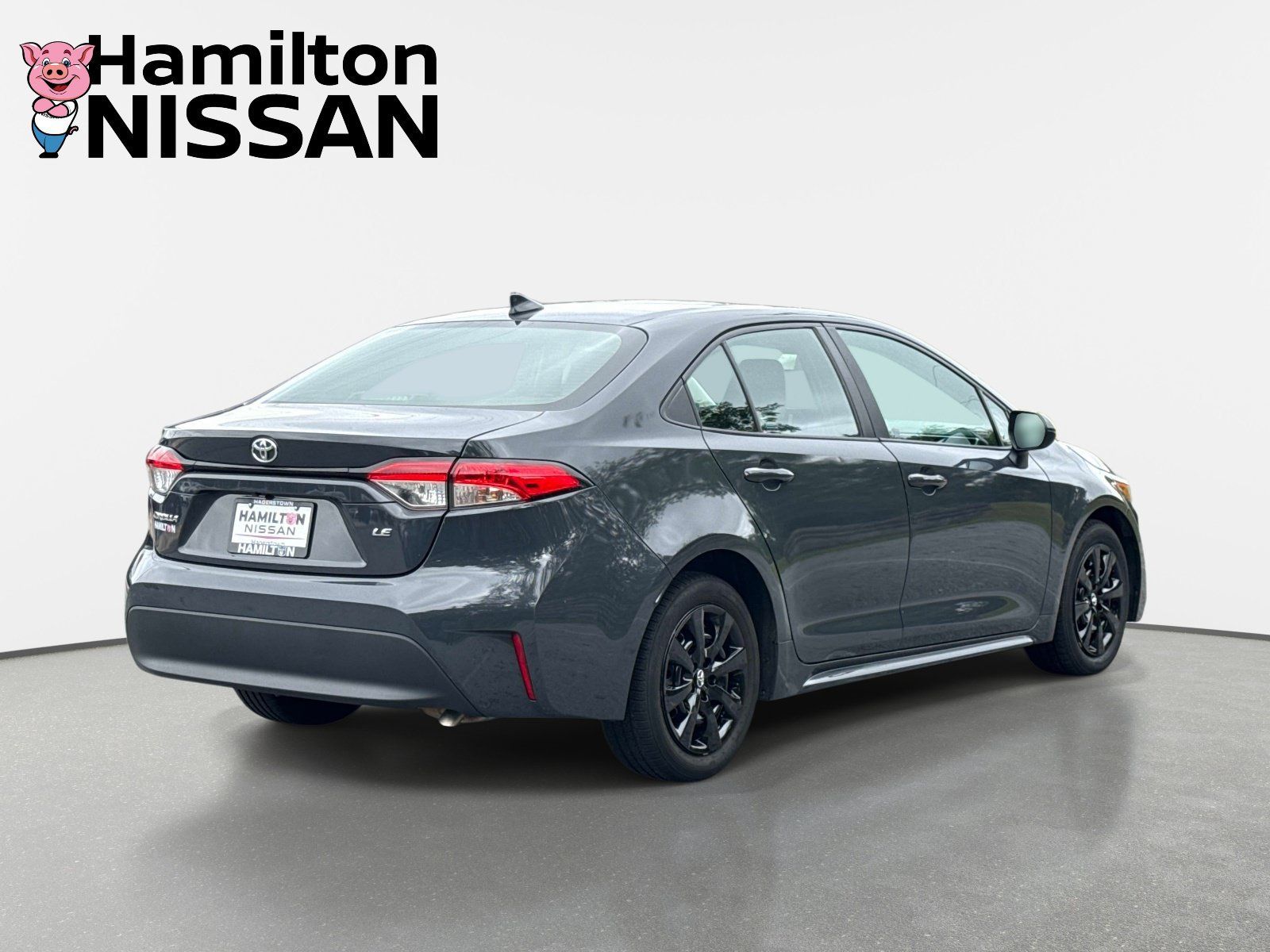 Used 2024 Toyota Corolla LE FWD image 2