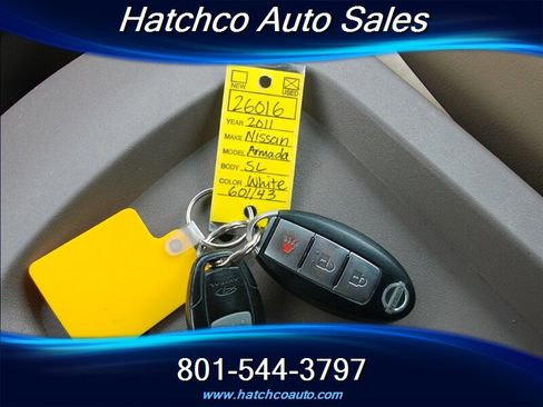 Used 2011 Nissan Armada SL image 28