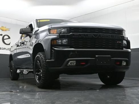 Used 2020 Chevrolet Silverado 1500 Custom Trail Boss w/ Custom Convenience Package AWD/4WD image 3