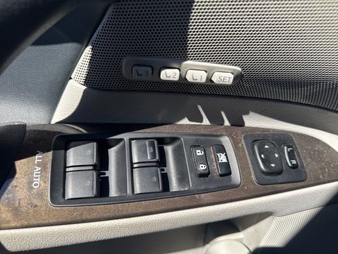 Used 2011 Lexus IS 350 AWD w/ Luxury Plus Value Edition image 25