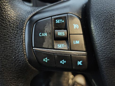 Used 2022 Ford Transit 250 Low Roof image 35